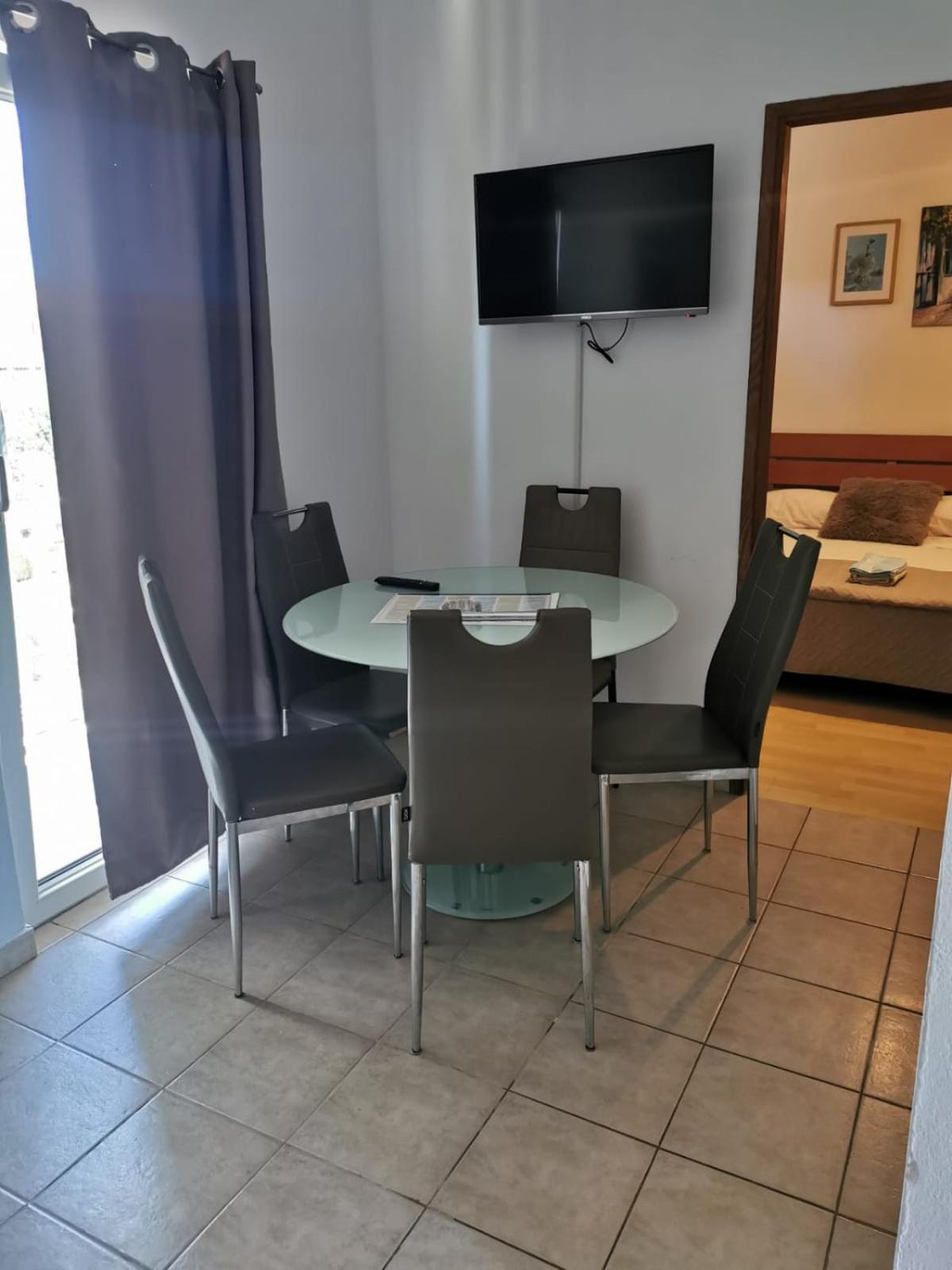 Apartmani Tereza 비빈제 객실 사진